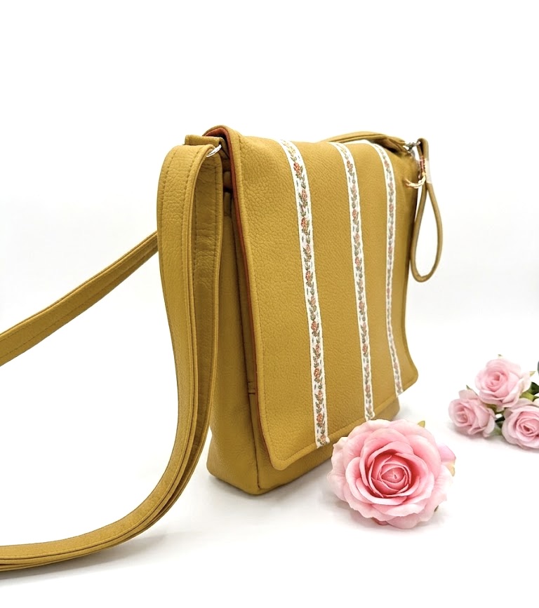 De la Rose - kaunis Eesti disain ja käsitöö, seljakotid on valminud väärindava uuskasutuse põhimõttel mööblitööstuse materjalijääkidest