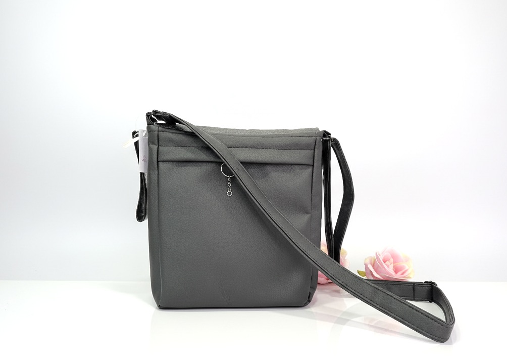 De la Rose kotid on Eesti disain ja käsitöö, väärindava uuskasutuse põhimõttel valminud mööblitööstuse materjalijääkidest