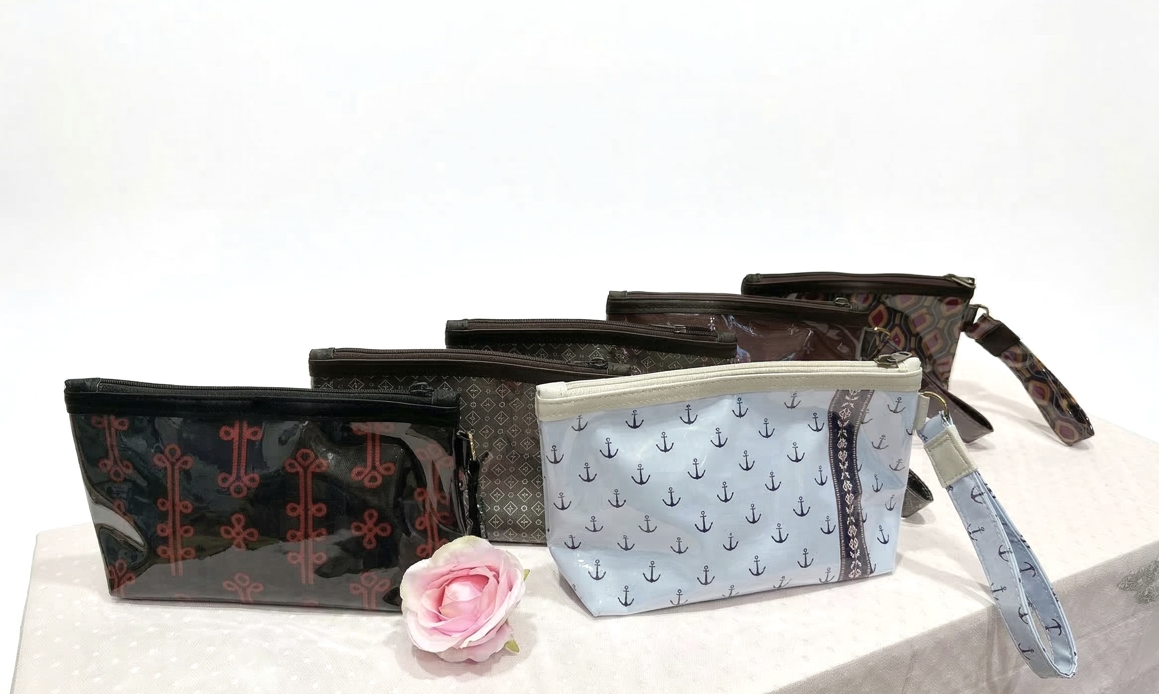 De la Rose Eesti disain käsitöökotid -niiskuskindlad spaakotid