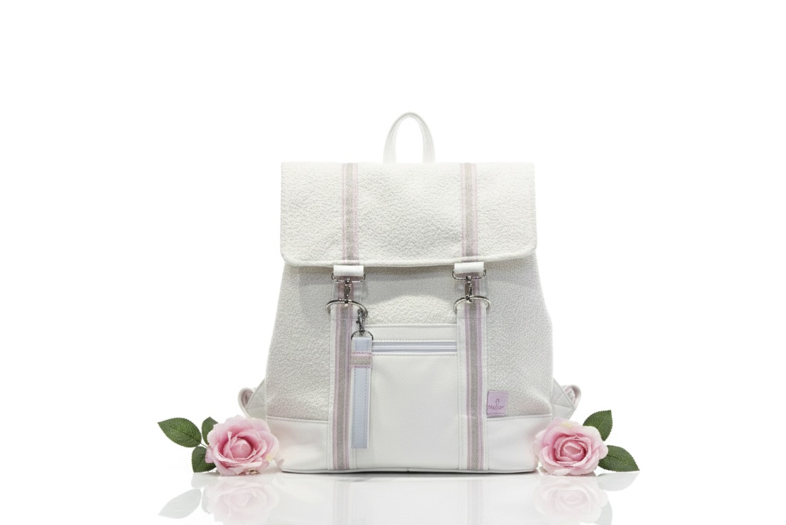 De la Rose - kaunis Eesti disain ja käsitöö, seljakotid on valminud väärindava uuskasutuse põhimõttel mööblitööstuse materjalijääkidest