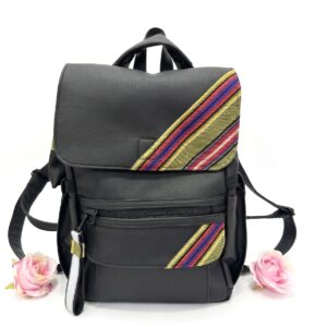 De la Rose - kaunis Eesti disain ja käsitöö, seljakotid on valminud väärindava uuskasutuse põhimõttel mööblitööstuse materjalijääkidest