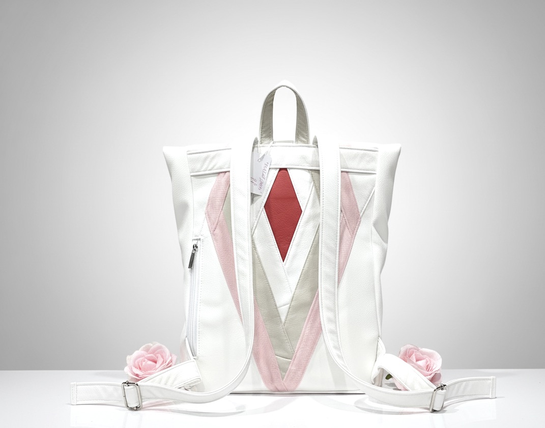 De la Rose kotid on Eesti disain ja käsitöö, väärindava uuskasutuse põhimõttel valminud mööblitööstuse materjalijääkidest