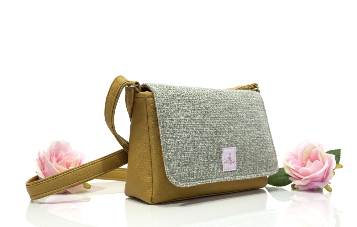 De la Rose - kaunis Eesti disain ja käsitöö, seljakotid on valminud väärindava uuskasutuse põhimõttel mööblitööstuse materjalijääkidest