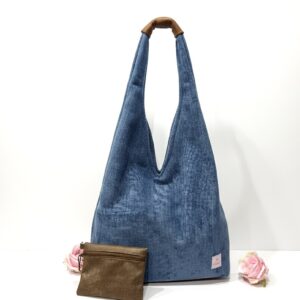 De la Rose - kaunis Eesti disain ja käsitöö, kotid on valminud väärindava uuskasutuse põhimõttel mööblitööstuse materjalijääkidest